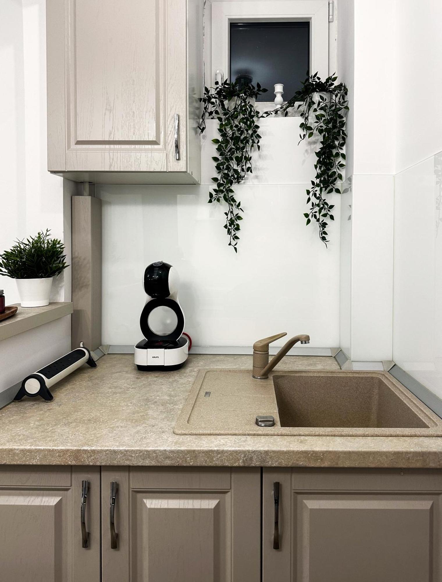 Superior One Bedroom Apartment Unirii Square ブカレスト エクステリア 写真